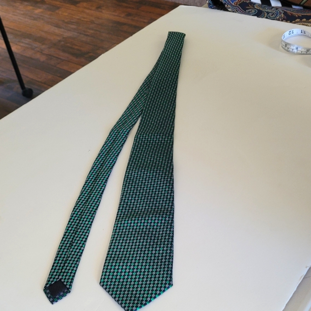 Green and Black Houndstooth Tie